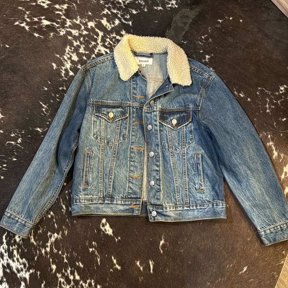 Women’s Denim Jacket